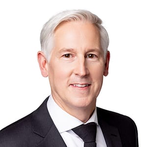 Lincoln Webb headshot